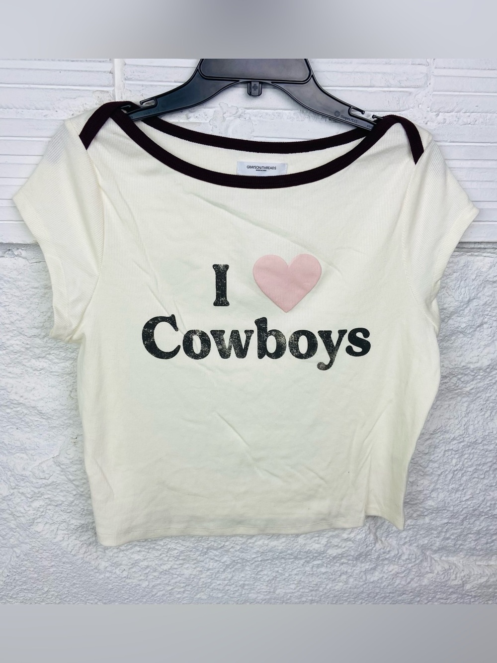 NWOT Grayson Threads Cream I heart cowboys crop top size XL